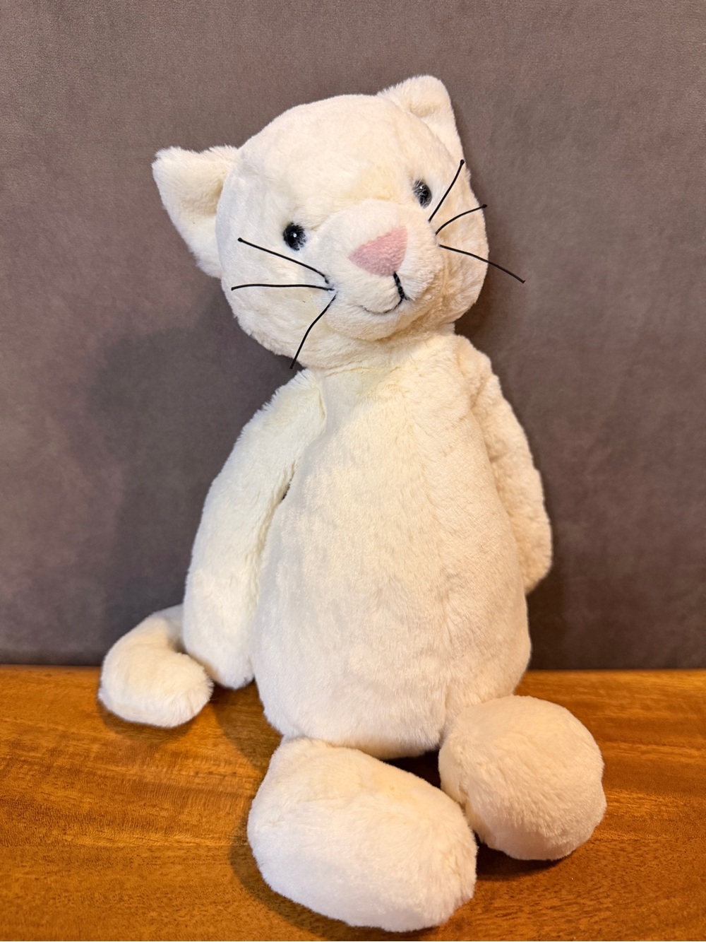 Jellycat Original Cream Bashful Kitty Medium 12". Rare & Retired
